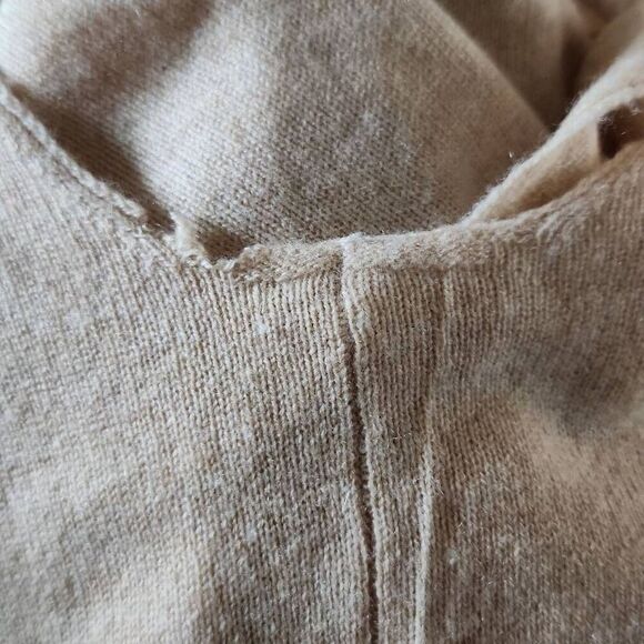 Vince Melange Cashmere Tank Size Medium - Picture 6 of 6